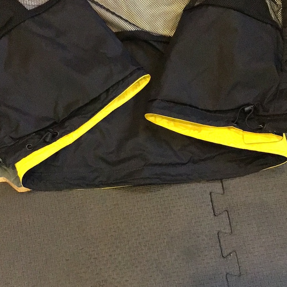 Ultralight Packable Orvis Waterproof Breathable R… - image 8